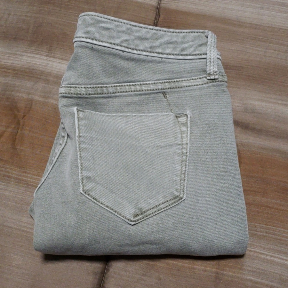 moschino jeans